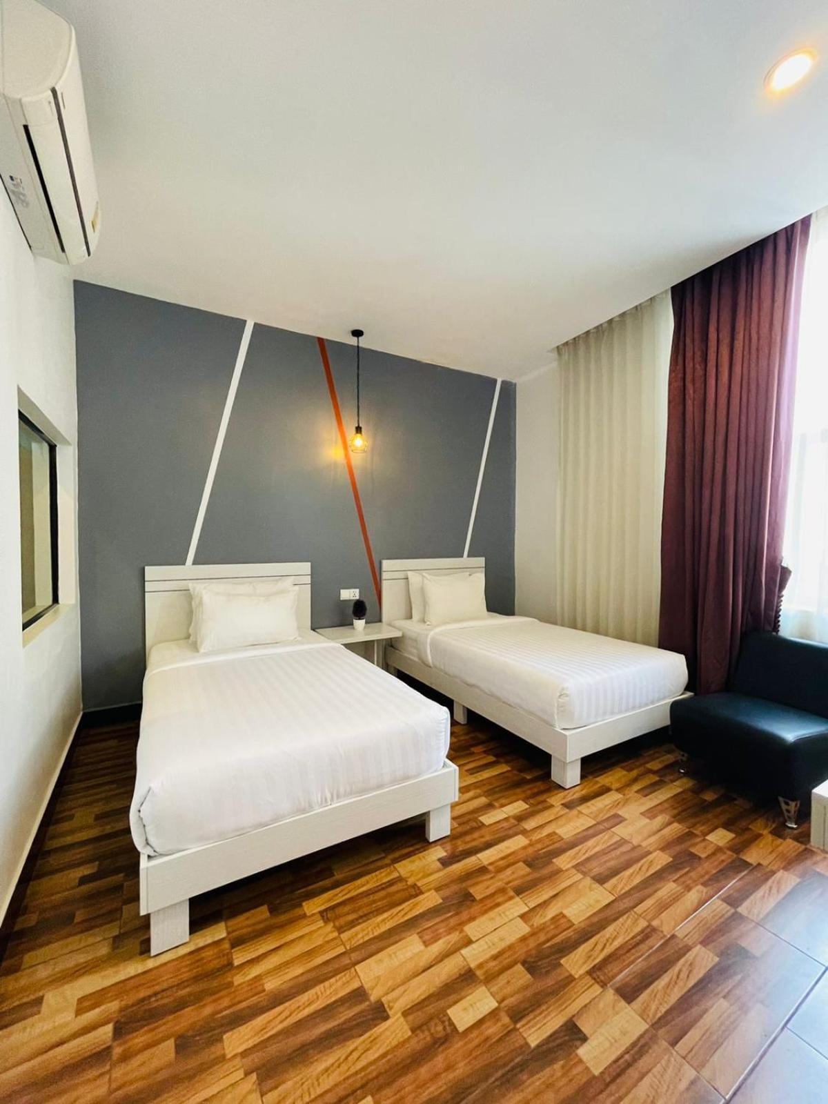 De Hotel 金边 外观 照片