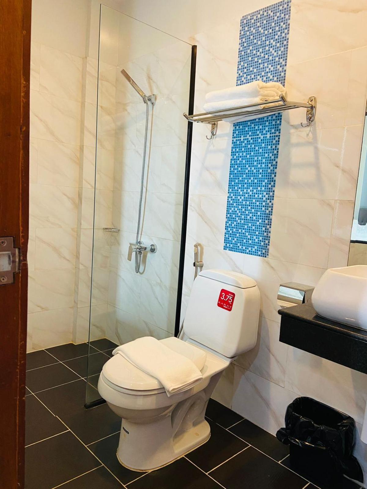 De Hotel 金边 外观 照片