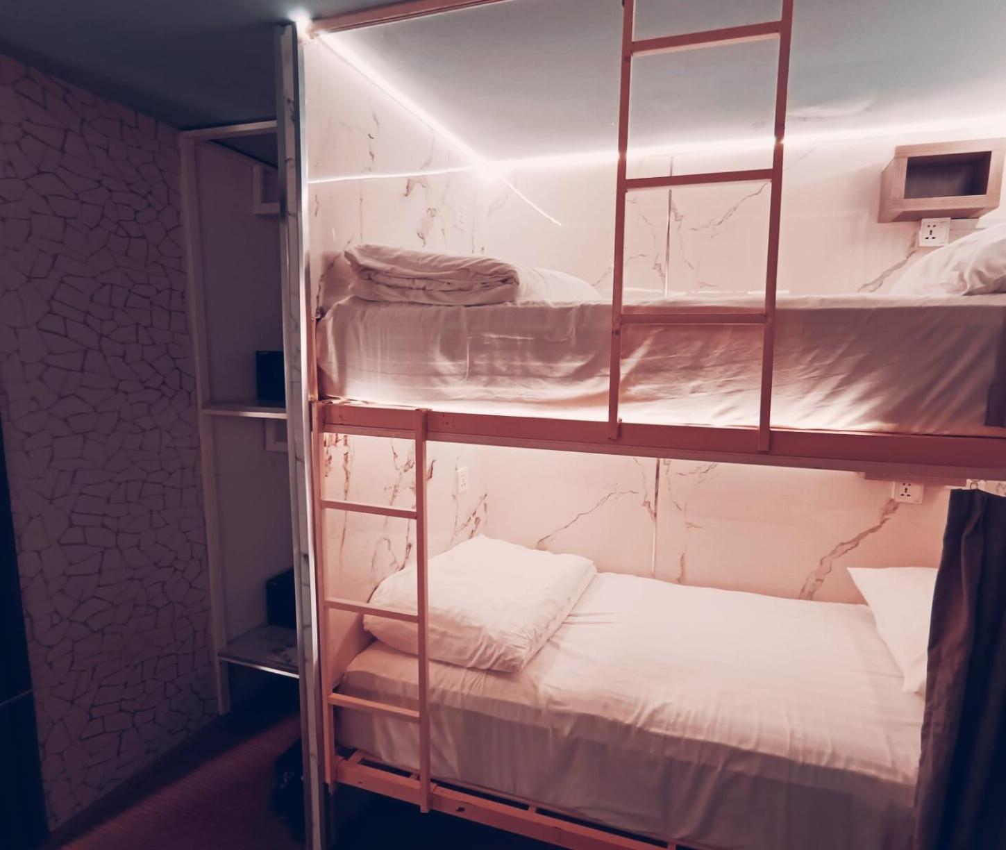 De Hotel 金边 外观 照片